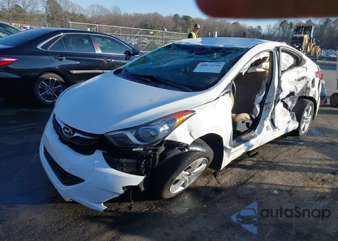 2013 Hyundai Elantra Gls z USA, uszkodzony, nr VIN 5NPDH4AE2DH268682